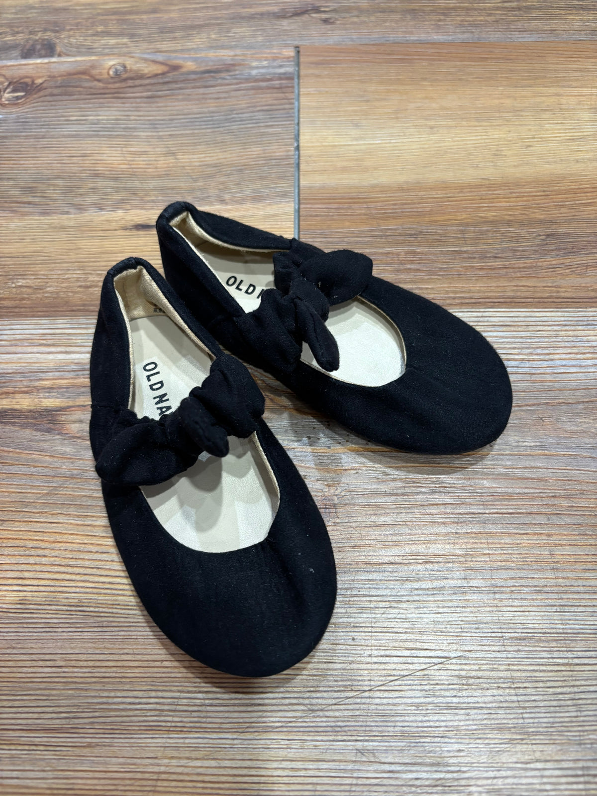 Black Ballet Flats