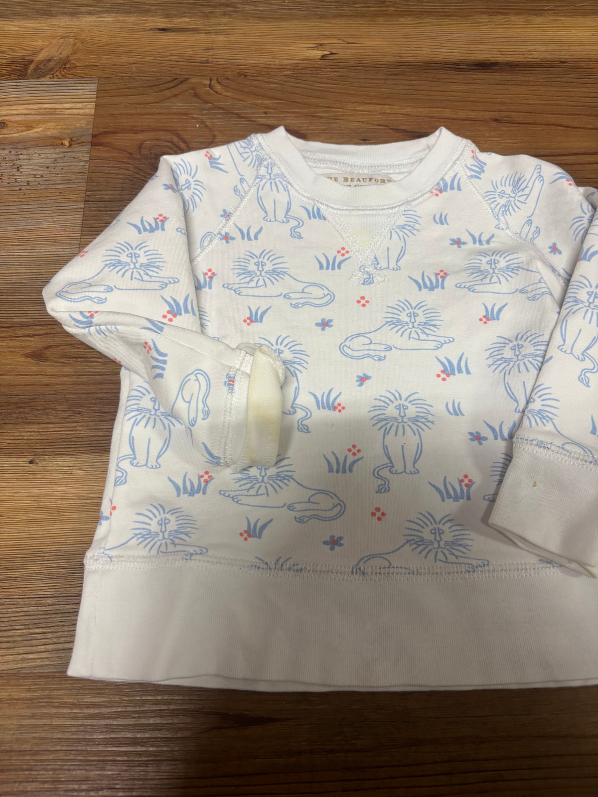 Lion Print Sweatshirt (spots)