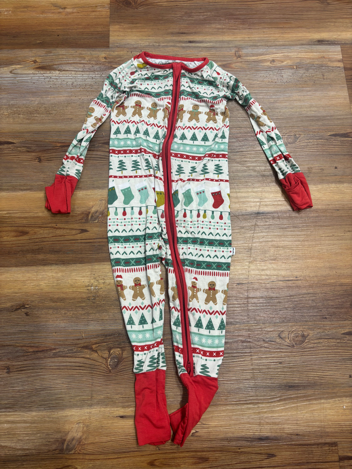 Gingerbread Stockings Sleeper