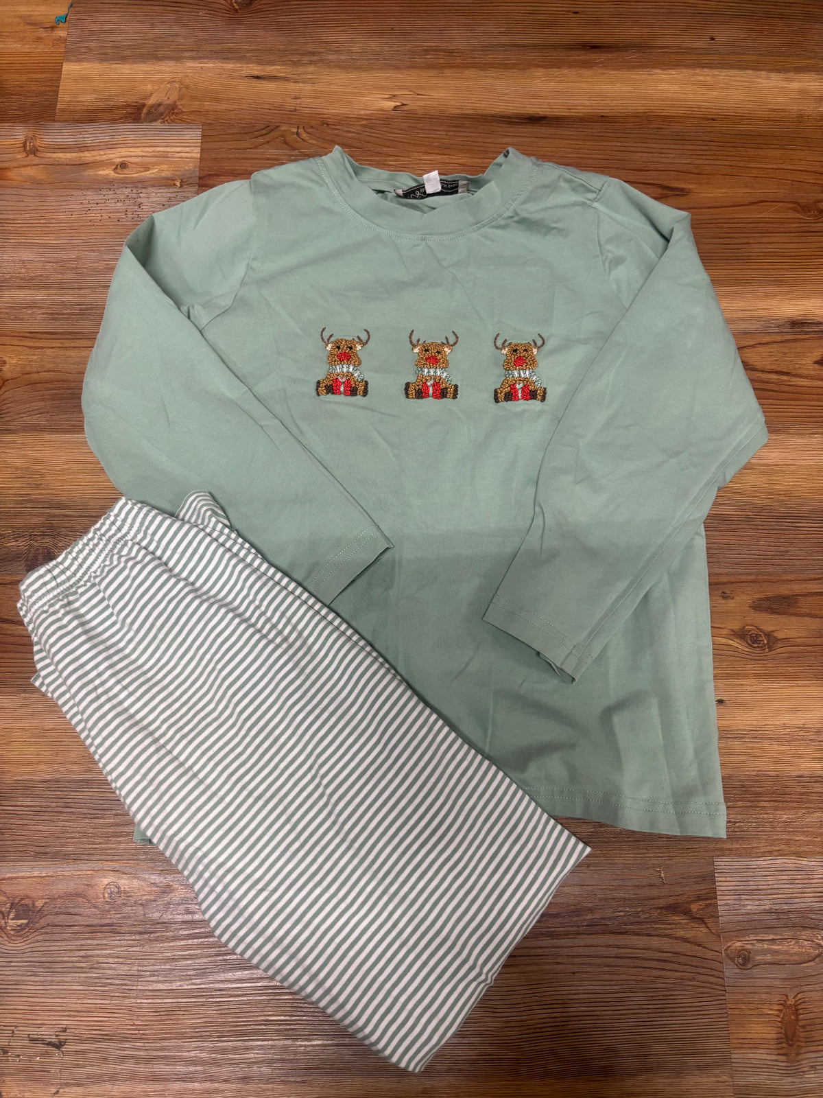 Green French Knot Reindeer Set